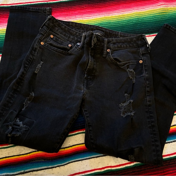 American Eagle Jeans - Picture 2 of 3